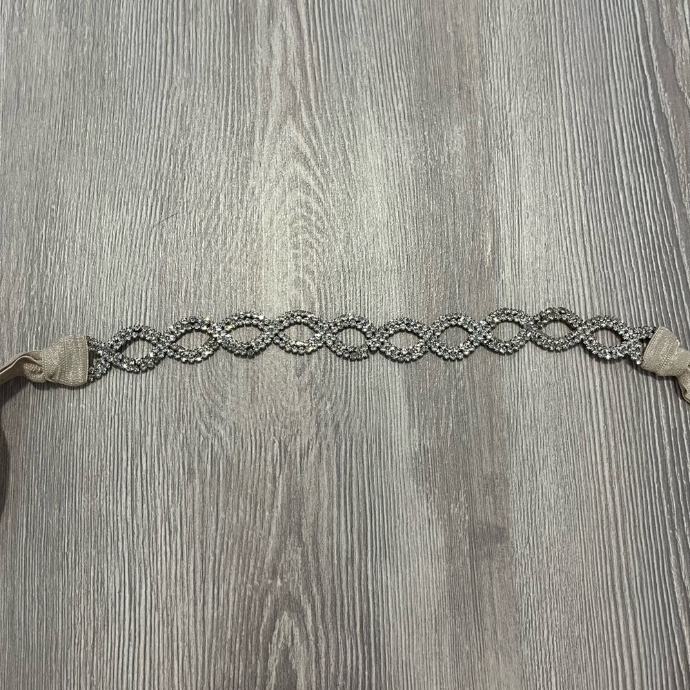 NWT champagne faux diamond stretchy belt